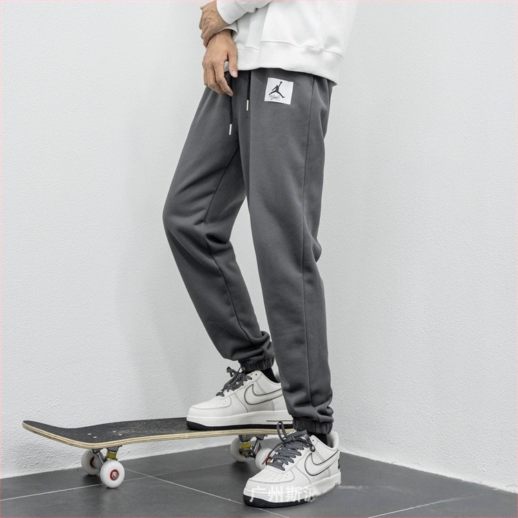 Ανδρικοί joggers από terry βαμβάκι, φαρδιά γραμμή, με κορδόνι στη μέση, μανσέτες στους αστραγάλους, άνοιξη-φθινοπωρο