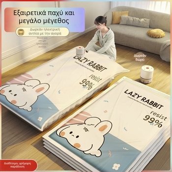 Σε απόθεμα σακούλες κενού με αντλία για ταξιδιωτικά ρούχα και κουβέρτες, με εκτύπωση καρτούν