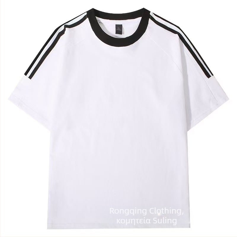Αντρικό T‑shirt από βαμβάκι 220 g, Αμερικάνικού κλασικού ύφους με τρεις ρίγες, καλοκαιρινή άνεση, χαλαρή γραμμή, λαιμόκοψη crew neck, κοντό μανίκι