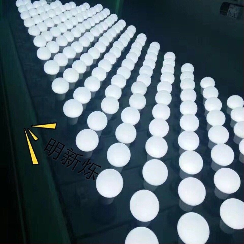 Λάμπα LED A60 E27, υψηλής φωτεινότητας, εξοικονόμηση ενέργειας, αλουμίνῖου σώμα με πλαστικό περίβλημα, χωρίς τρεμοπαιγμά, τρεις θερμοκρασίες χρώματος, οικιακή χρήση