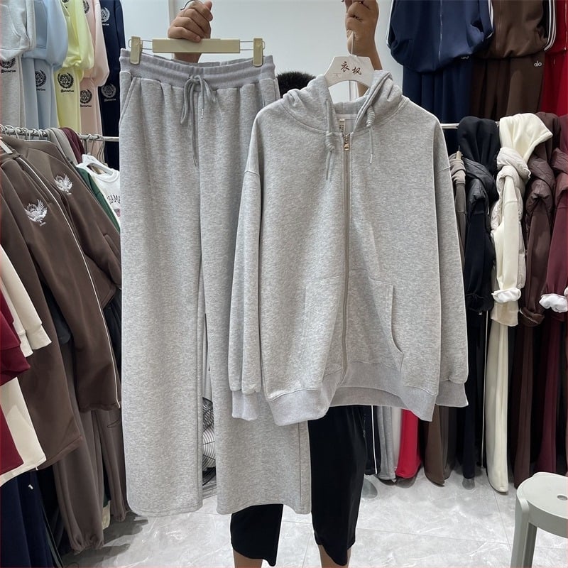 Γυναικείο φθινοπωρινό casual σετ δύο τεμαχίων: φούτερ με κουκούλα και ζακέτα, φαρδιά παντελόνια, μονόχρωμο
