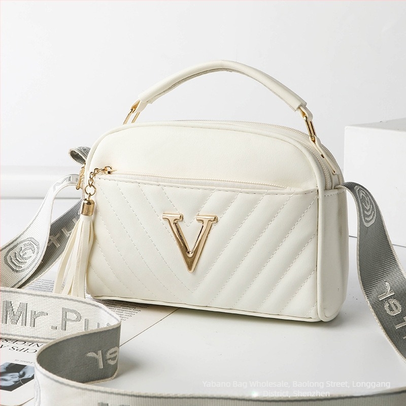 Γυναικεία crossbody τσάντα με ανάγλυφο σχέδιο, κομψή και ευέλικτη