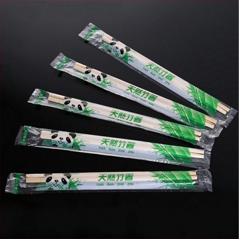 Μονόχρηστα chopsticks από μπαμπού, 5,5×20 cm, στρογγυλά, με οδοντογλυφίδες, σε συσκευασία OPP, σχέδιο Panda