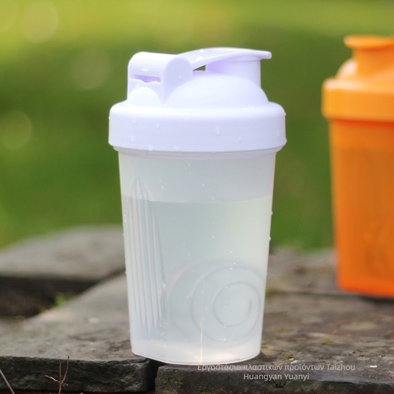 Πλαστικό κύπελλο αναδευτήρας 400 ml για πρωτεϊνική σκόνη και milkshake, αθλητικό μίξερ