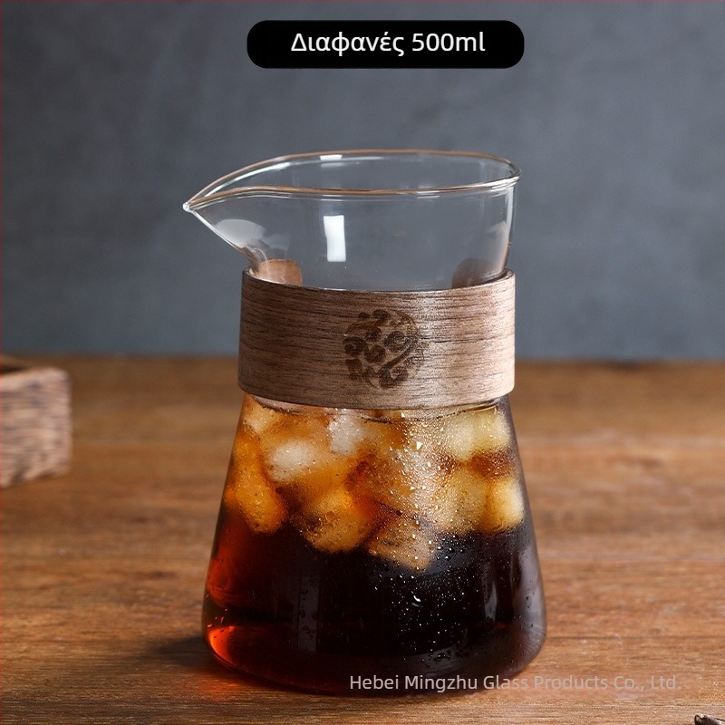 Γυάλινο σετ καφέ pour-over: κανάτα σε μορφή συννεφιάς, ποτήρι για κοινή χρήση και μετρητής — συμπαγές σετ από γυαλί μποροσίλιτικ