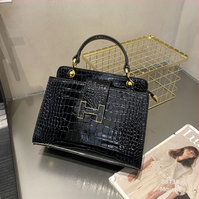 Ελαφριά πολυτελής γυναικεία τσάντα crossbody με μοτίβο κροκόδειλου, μικρή και ευέλικτη για καθημερινή χρήση