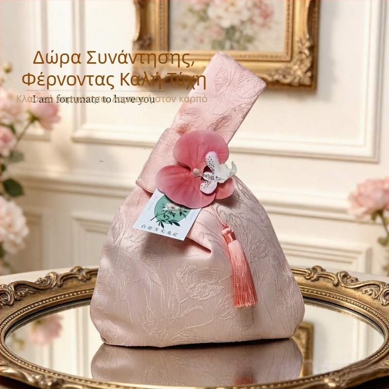 Τσάντες δώρων για φίλες της νύφης, κομψή συσκευασία δώρου σε νέο κινεζικό στυλ, τσάντες δώρων γάμου με ευχετήριες κάρτες