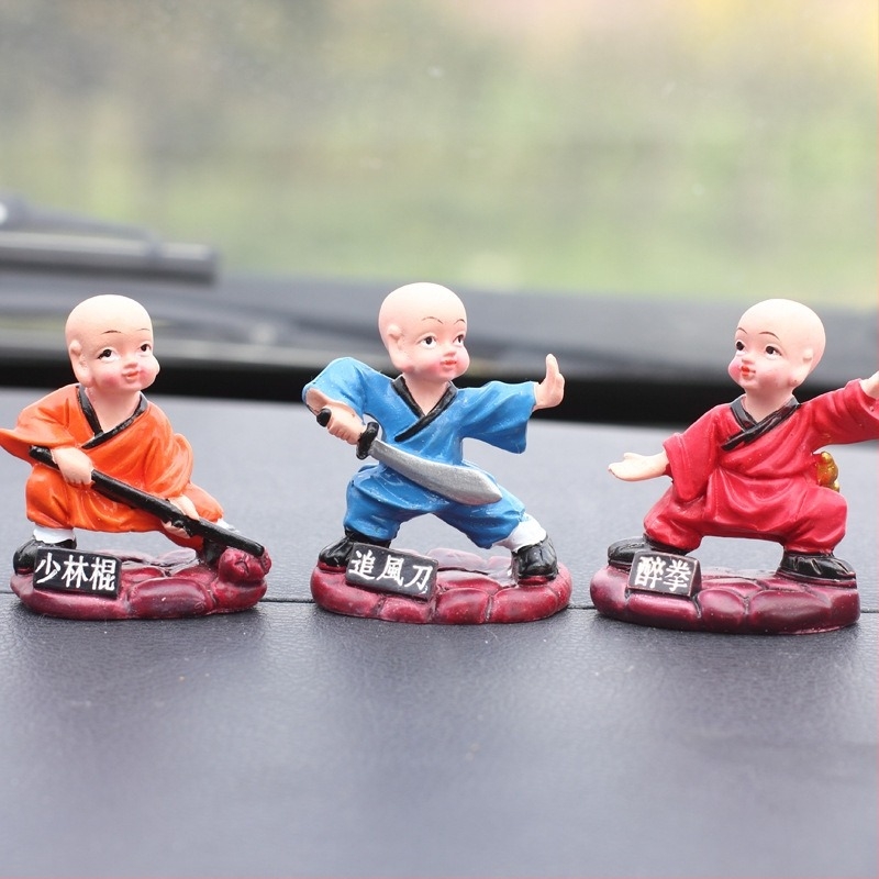 Χαριτωμένος μοναχός Shaolin Kung Fu, φιγούρα από ρητίνη για ταμπλό αυτοκινήτου και διακόσμηση σπιτιού