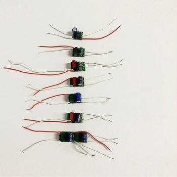 LED γλάμπα κάλυμμα σετ για βάση B22, πλαστικό περίβλημα, PP σκιά, διαστάσεις 95×50 mm, 220 V, IP40, μοντέλο SBL-02, ζωή 30000 ώρες
