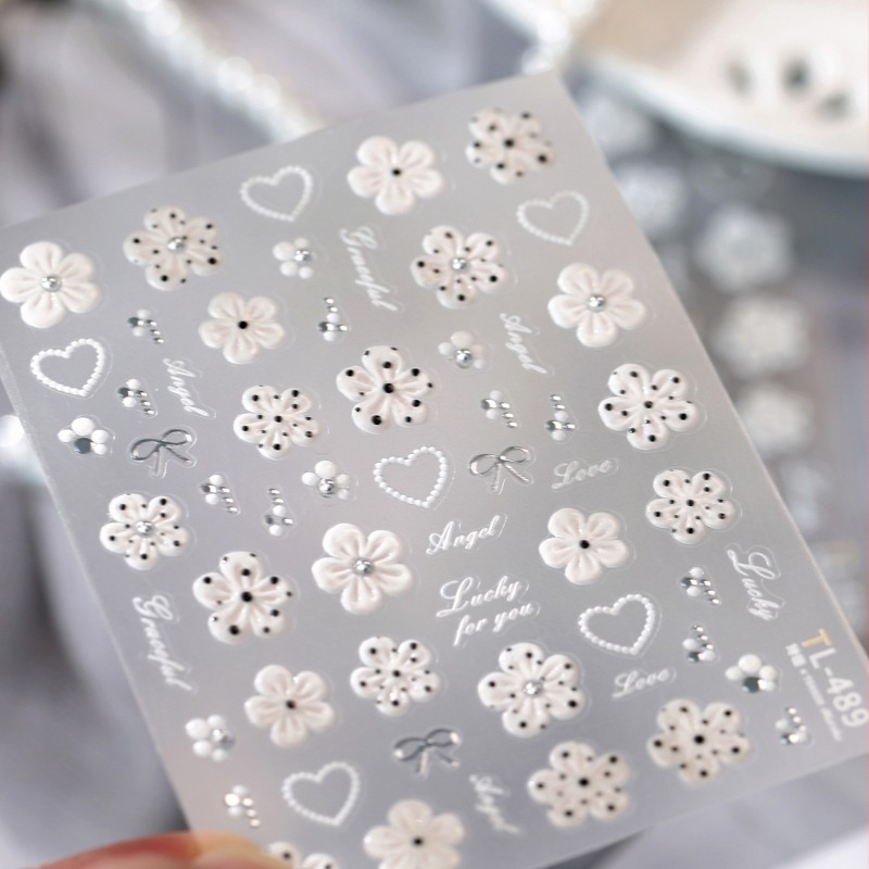 Εξαιρετικά αυτοκόλλητα νυχιών με λουλούδι πέντε πετάλων και σχέδιο κουκκίδων καρδιάς με μαργαριτάρια, TL-489, αυτοκόλλητη βάση
