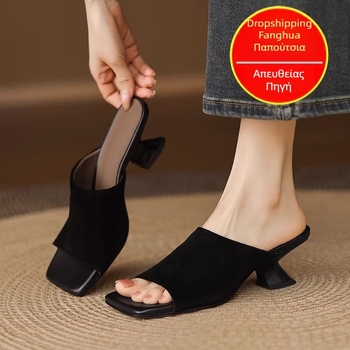 Σανδάλια slingback με peep-toe, μεσαίο τακούνι 3–5 cm, κομψό καλοκαιρινό στυλ