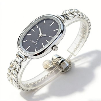 Πολυτελές γυναικείο ρολόι-βραχιόλι με χρυσή επιφάνεια και διαμάντες, οβάλ καντράν, μηχανισμός quartz, στυλάτο και κομψό γυναικείο ρολόι Y