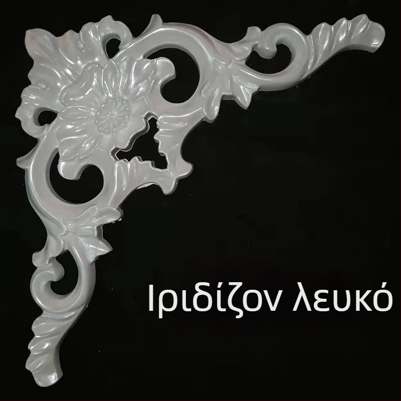 Απλίκες διακοσμητικές με άνθη σε ευρωπαϊκό στυλ για τοίχο και οροφή — διακοσμητικά με απομίμηση γύψου