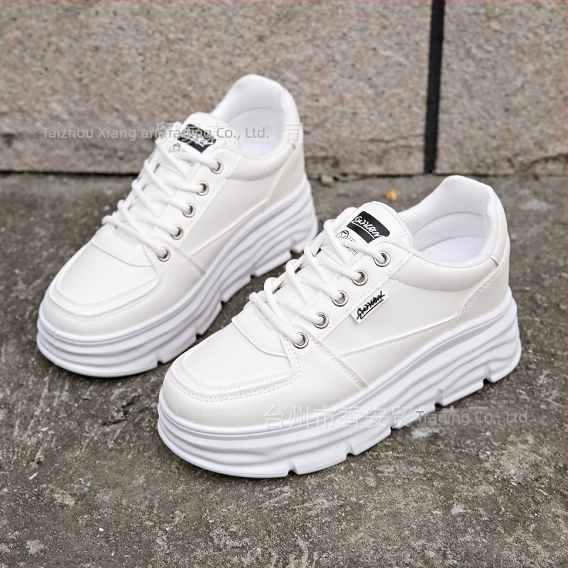 Ljeto i jesen 2024. Novo debelo dno s unutarnjom visinom, povećanje studentske Milk Cat Leisure Joker prekogranične vanjske trgovine plus size tenisice