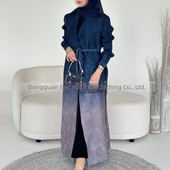 Miyake Gradient Side Bliski istok kaput kaput s kopčom za nokte muslimanska moda kardigan Live Explosions na zalihi ogrtač