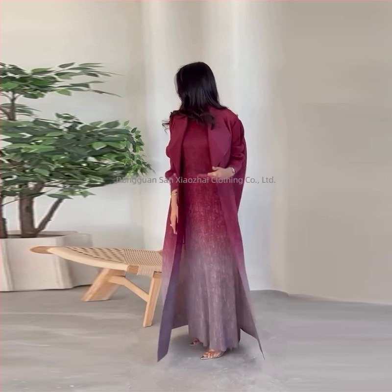 Miyake Gradient Side Bliski istok kaput kaput s kopčom za nokte muslimanska moda kardigan Live Explosions na zalihi ogrtač