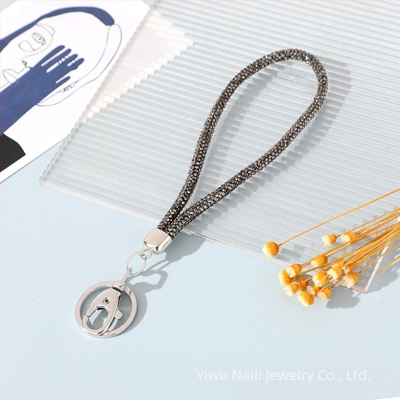 Amazon dijamantni privjesak za ključeve, torba za DIY ukrase, mali pokloni, proizvođači izvrsnih privjesaka za ključeve od automobila u Europi i Sjedinjenim Državama na veliko