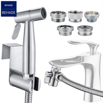 Pištolj za prskanje slavine za kupaonicu, odgovara mlaznici za bide - s preusmjerivačem slavine, crijevom od 1,5 m i kukom