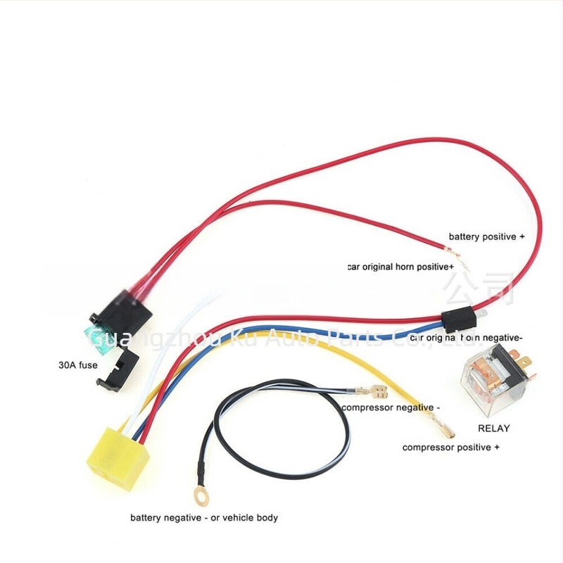 Proizvođač isporučuje 17-inčnu 450 mm 12V automobilsku zračnu sirenu s jednom cijevi, modificiranu zračnu zviždaljku, super glasnu, za montažu u automobilu