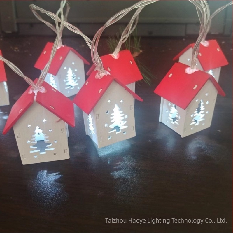 Valentinovo Božićni blagdan drvena mala kuća LED svjetlosni niz hotelska soba spavaća soba svjetleća atmosfera ukrasna svjetla
