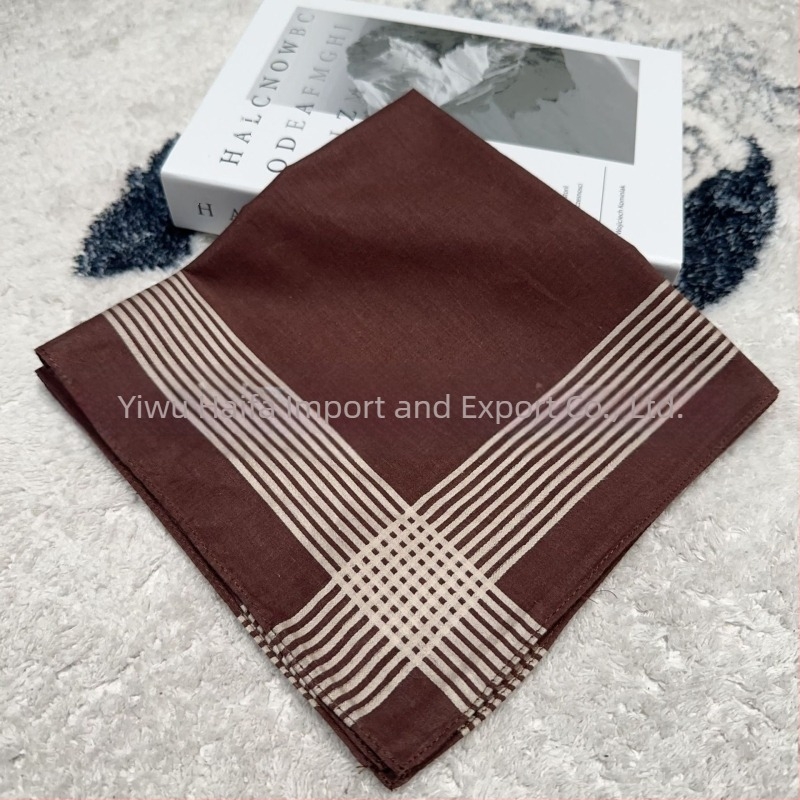 Mješovito odijelo u boji, klasično muško karirano prugasto pamučno odijelo s ručnikom za znoj, odijelo s džepnim ručnikom na veliko