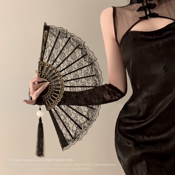 Novi kineski retro crni čipkasti sklopivi lepeza JK Lolita Hanfu Cheongsam lepeza s resicama, antikni rekvizit za fotografiranje za žene