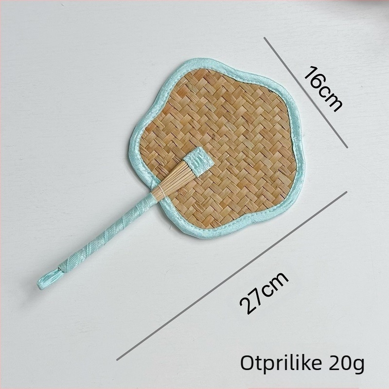 Ins Mini Love Cattail Fan Internet Celebrity Ljetni Cattail Fan Okrugli latice breskve Srcoliki ventilator Ručni ljuljajući ventilator Dječji ventilator od banane