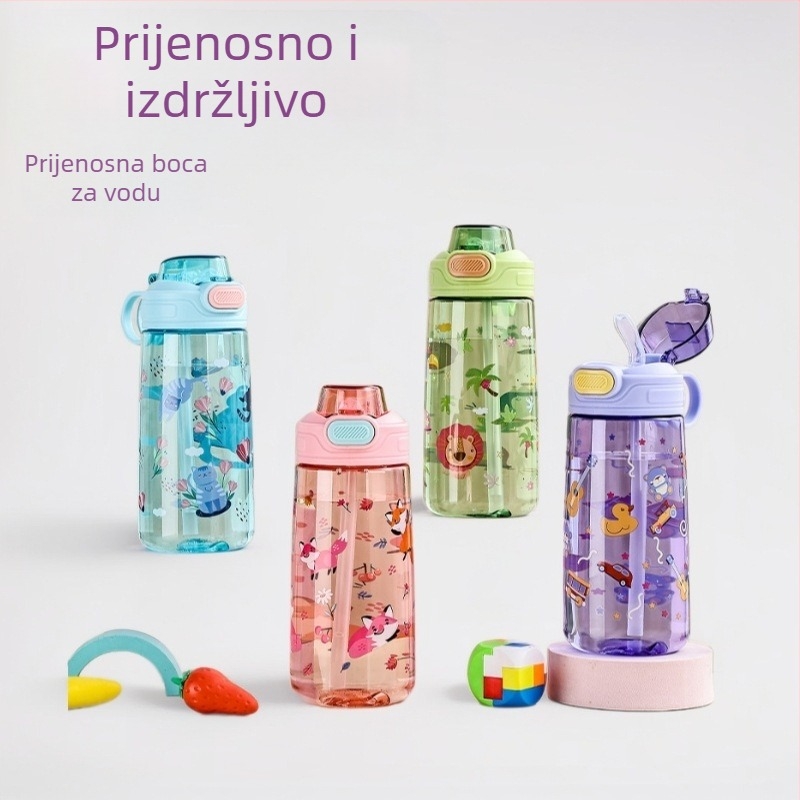 Vanjskotrgovinski prekogranični supermarket Crtani gumb za prijenos topline Pop-up poklopac mlaznica Dječja šalica za vodu 550ml Praktični plastični čajnik za vodu