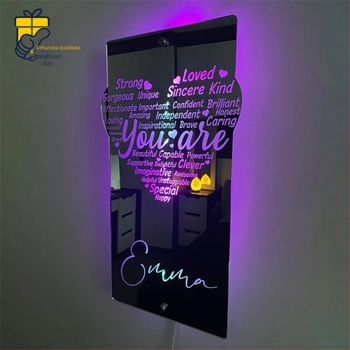 TEMU HIYIN Pravokutno ogledalo s imenom u obliku srca, vertikalna verzija, personalizirano POD ime, čarobna boja, RGB ogledalo, poklon