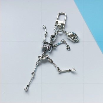 Vintage gotički privjesak za ključeve s lubanjem Diablo Twist, personalizirani privjesak s lubanjom, ruksak, poklon za Noć vještica