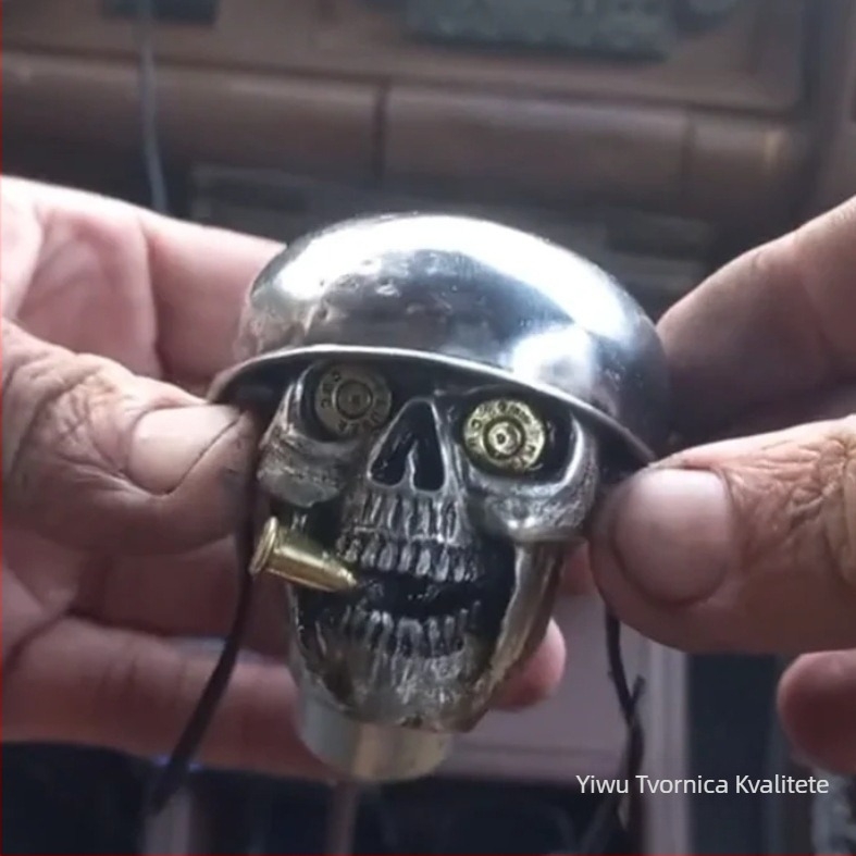 Prekogranično popularni Amazon Skullsoldiergrip Lubanja Vojnik Ručka Zupčanika Ukrasi od Sintetičke Smole