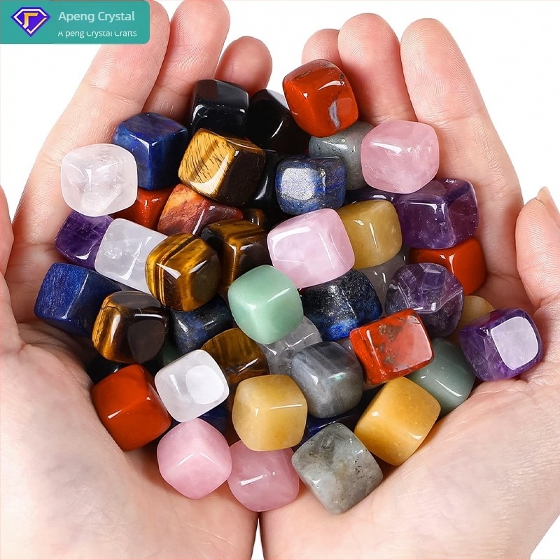 Prirodni kristalni originalni kamen 13 mm kvadratni kvadratni šareni kristal poludragog kamena kristal demagnetiziranog kamena ukrasni ukrasi za akvarij