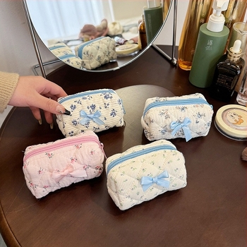 Djevojačka torba za šminku s mašnom u obliku srca, ženska prijenosna torba za toaletni pribor velikog kapaciteta, putna torba za pohranu, izravna prodaja iz tvornice
