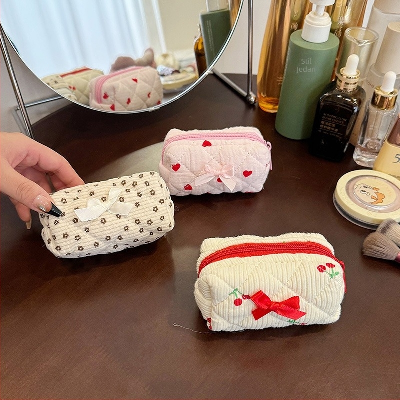 Djevojačka torba za šminku s mašnom u obliku srca, ženska prijenosna torba za toaletni pribor velikog kapaciteta, putna torba za pohranu, izravna prodaja iz tvornice