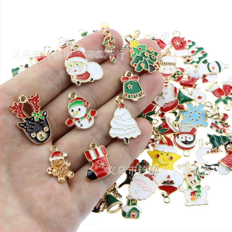 Viseći medaljon od legure s završnom obradom kapljica ulja, Bell marka