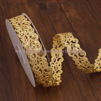 Dongcai vintage otvorena mašna s ornamentiranim izrezom za ručne radove, pakiranje darova i kućnu dekoraciju