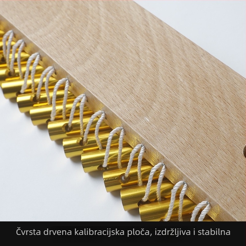 Drveni vjetra zvončići – set s 25- i 36-tonim zvončićima, drveno zvučno drvo s nosačem i 20 zvona u nizu; za uzrast 7–14 godina.