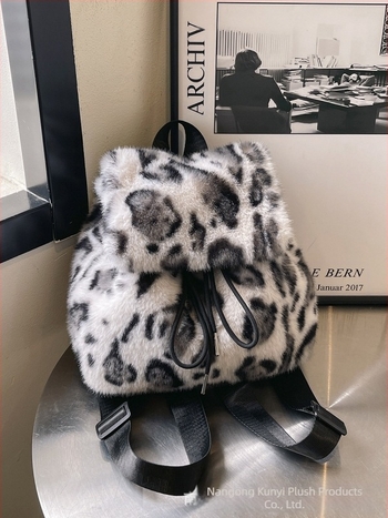 Qing nuo ranac od pliša s leopard uzorkom, gradski stil, zatvaranje šnuralima, podstava od sintetičke kože, džep za mobitel, mekana 3D silueta, jesen 2024