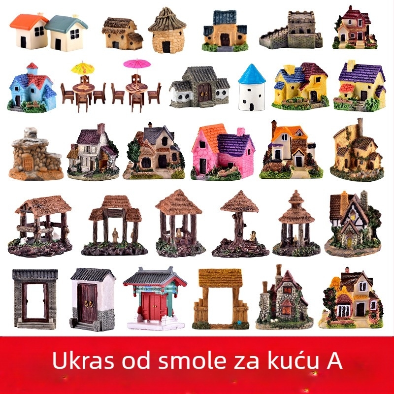 Smolasti mikro-krajolik sa sukulentima, dekorativna bonsai figura i model simulacije