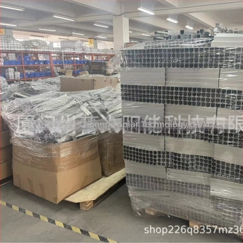 Chuanpu držač fotonaponskih panela od aluminijske legure s prilagodljivim prednjim i stražnjim nožicama