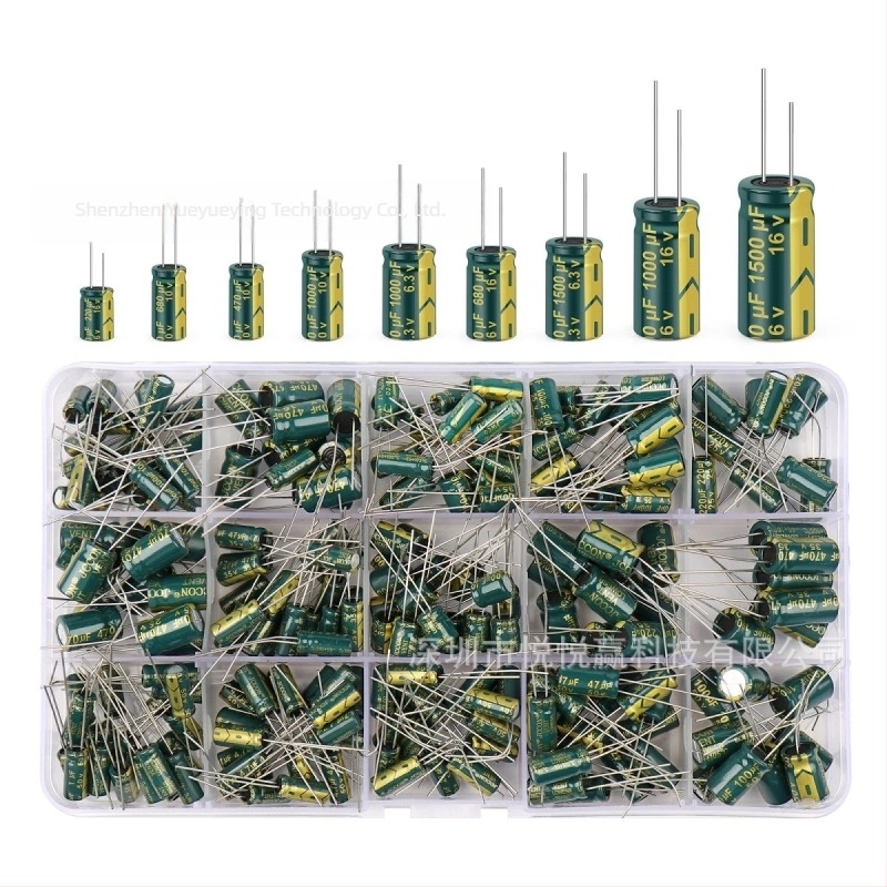 225 kom. set visokofrekvencijskih aluminijskih elektrolitskih kondenzatora, 15 vrijednosti kapaciteta, razmak pinova 38,90 mm, pakiranje: kutija