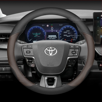 Navlaka za volan automobila – sportski stil, univerzalna za sve sezone, od goveđe kože.