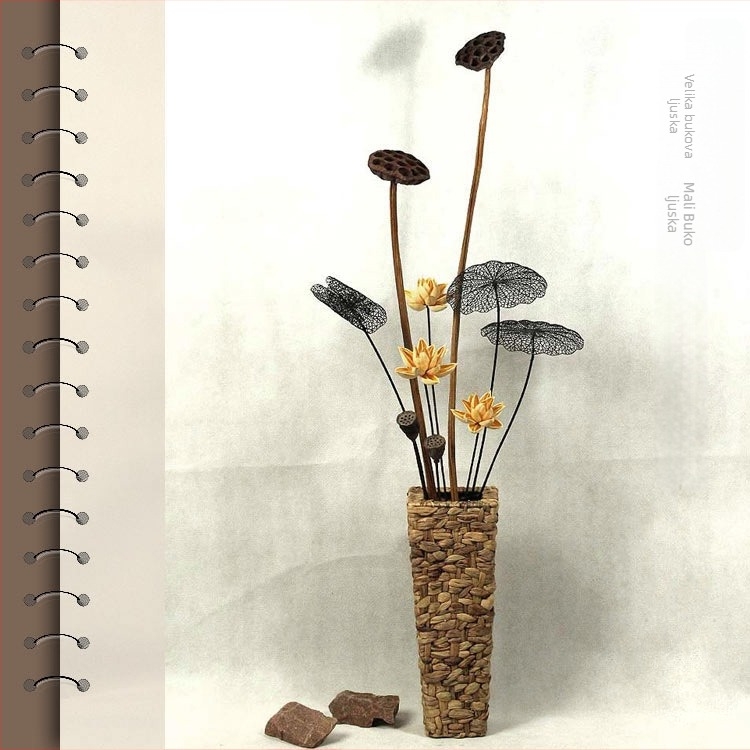 Zen stil buket suhog cvijeća za dnevni boravak – mješavina elemenata s lotosom, plodovima lotosa i borovim šišicama (Variety: Lily; Material: Other; Craft: Other; Gift: No)