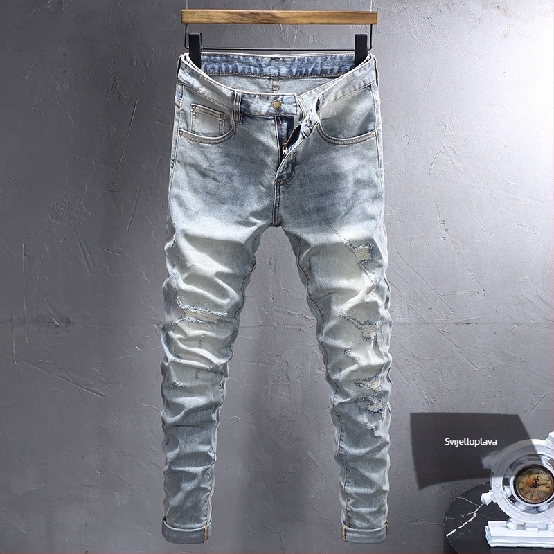 Muške traperice u korejskom stilu, uski kroj, distresirani efekt, mikroelastičnost, pet džepova, zip zatvarač, srednja visina struka, denim