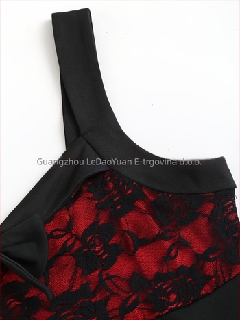 Dva dijela seta: haljina i kardigan s printom ružične čipke, haljina srednje duljine, pleteni materijal, poliester i spandex, retro stil
