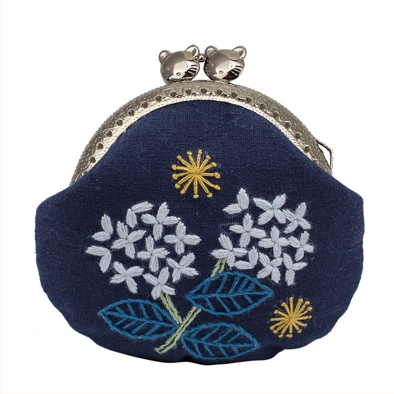 Set križnog šava: pastoralni stil, motivi cvijeće/trava/lišće na pamuk-lanom platnu