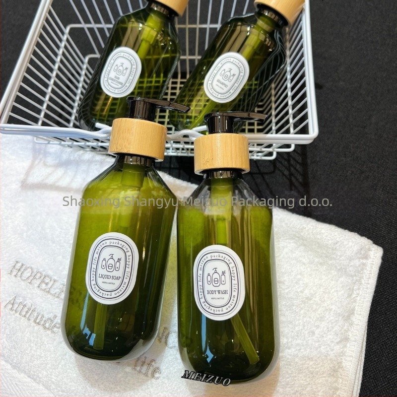 Dvostruki set bočica za šampon s doziranjem, pumpa od bambusa, PET materijal, proizvodnja Blow molding, kozmetičko pakiranje
