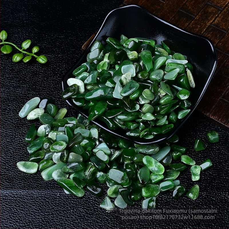 Kristalni šljunak za akvarije, saksije i Budin dekor