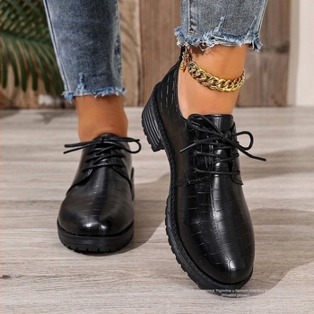 Loaferice s okruglom špičkom, PU gornji dio, debeli pet 6–8 cm, gumena potplat, podstava od mikrovlakana