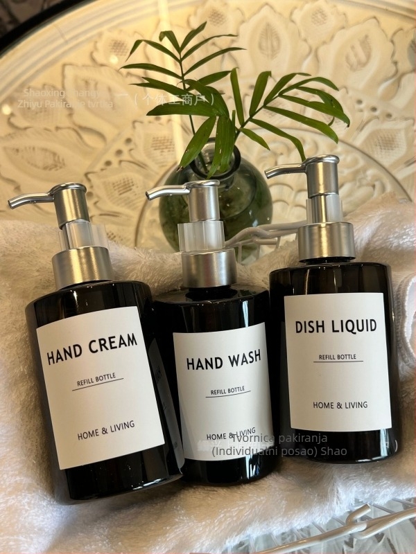 200ml cilindrična bočica za putovanja – Craftsmanship marka, PET materijal, Blow molding, razina pakiranja 3, AJ200ml